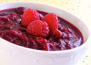 1515745-cranberry-raspberry-sauce-9376-lutzflcat